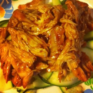BBQ PULLED CHICKEN